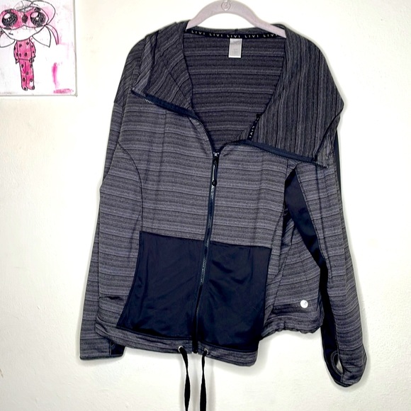 Livi Active adorable space dyed high neck and full zip hoodie,  size 18-20 - Picture 3 of 8